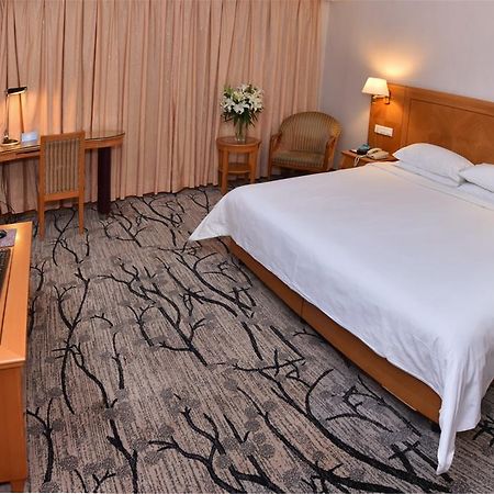 Starway Zhuhai Bihai Hotel エクステリア 写真